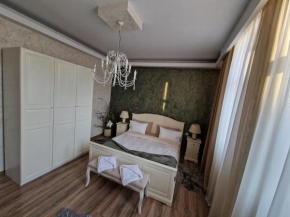 Agatha's apartment